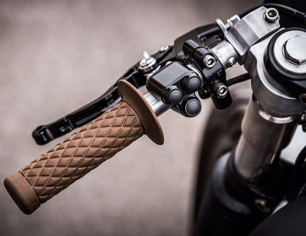Handlebar Controls